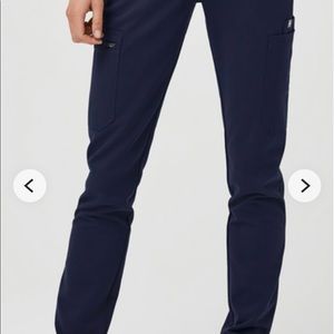 FIGS Women’s Yola Skinny Scrub Pant